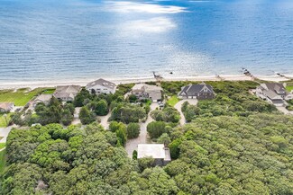 161 Bay Shore Dr, North Falmouth, MA 02556