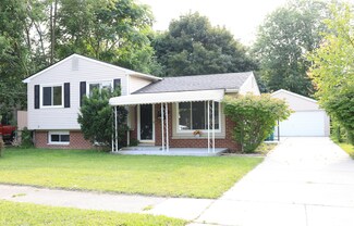 15682 Isabelle St, Romulus, MI 48174