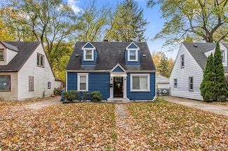 26015 Currier St, Dearborn Heights, MI 48125