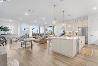 2250 Kilowatt Way Unit 206, Fremont, CA 94539