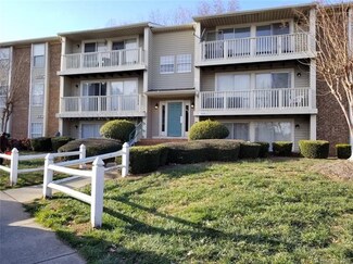 1641 Arlyn Cir Unit E, Charlotte, NC 28213