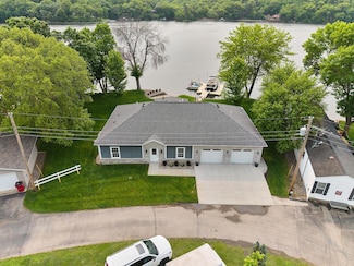 56814 402nd Ave, Mazeppa, MN 55956