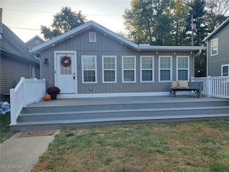 8177 S Cleveland Massillon Rd Unit 42, Clinton, OH 44216