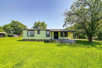 6090 Davis Rd, Fort Worth, TX 76140