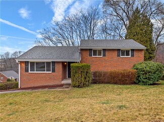 1601 Sapling St, Allison Park, PA 15101
