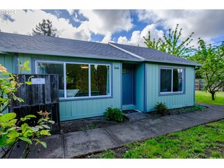 1466 Rainbow Dr, Springfield, OR 97477