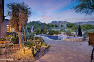 5043 N Marlin Canyon Place, Tucson, AZ 85750