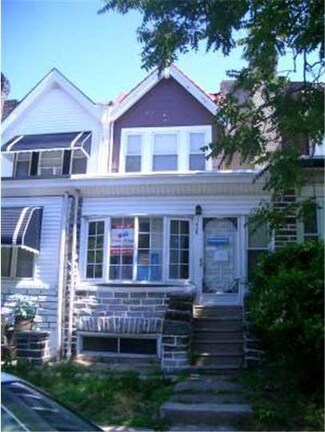1425 Conlyn St, Philadelphia, PA 19141