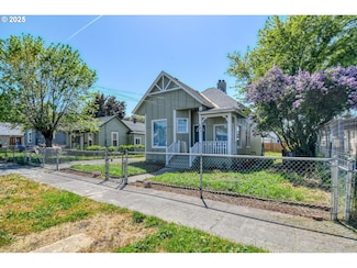 605 SW 3rd St, Pendleton, OR 97801