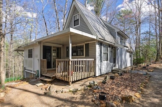 206 Matlock Creek Rd, Franklin, NC 28734