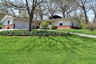 1036 Van Tassel Rd, Sleepy Hollow, IL 60118