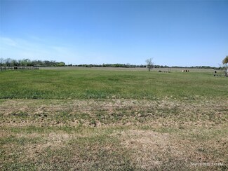 309 County Road 211, Wharton, TX 77488