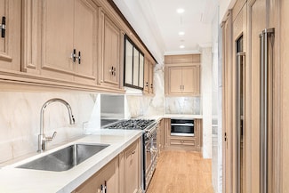 27 E 79th St Unit 7/8, New York, NY 10075