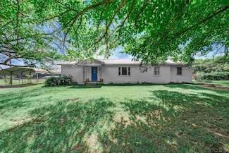 909 County Road 3055, Mount Vernon, TX 75457