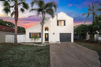 4 Elton Place, Boynton Beach, FL 33426