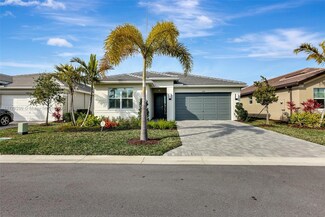 13597 SW Oceanus Blvd, Port Saint Lucie, FL 34987
