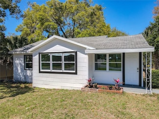 218 W Magnolia St, Clermont, FL 34711