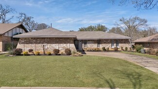 4715 Oak Valley Dr, Arlington, TX 76016