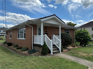 606 Walden Ave, Tiltonsville, OH 43963