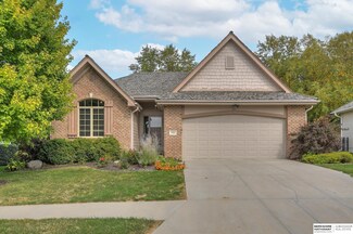 1523 S 189th Ct, Omaha, NE 68130