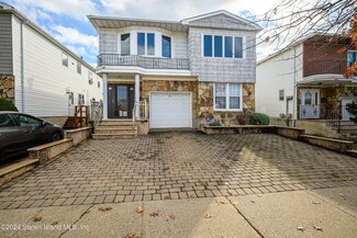 41 Fraser St, Staten Island, NY 10314