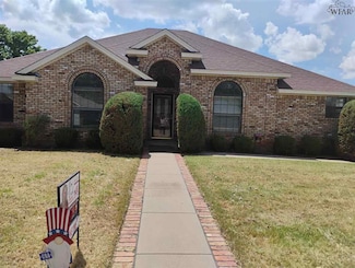 816 Sugarbush Ln, Burkburnett, TX 76354