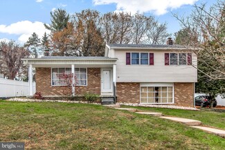 26 Fenwick Dr, Manchester, PA 17345