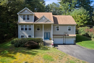 17 Miller Ave, Southampton, MA 01073