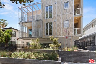 1223 N Hayworth Ave Unit 3, West Hollywood, CA 90046