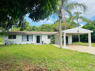 5852 SE Wesley Ave, Stuart, FL 34997