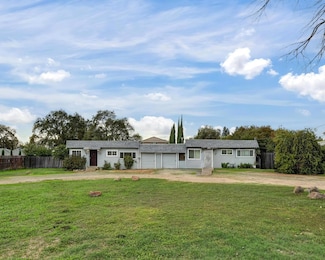 3535 Sue Pam Dr, Carmichael, CA 95608