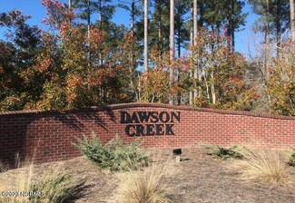 270 Dawson Creek Blvd, Oriental, NC 28571