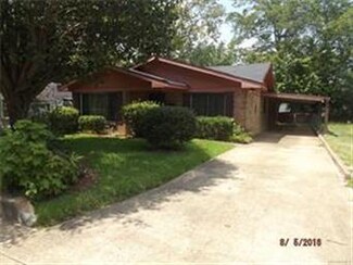 3344 Roundtree Rd, Montgomery, AL 36108