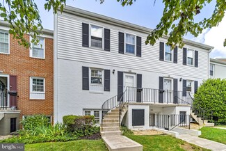 98B Leeds Ct, Warrenton, VA 20186