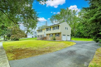 4 Dorothy Ln, Milltown, NJ 08850