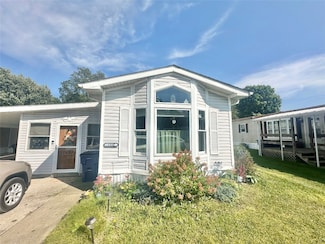 10644 W Main Rd Unit 155C, North East, PA 16428