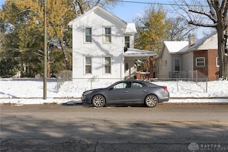 544 Troy St, Dayton, OH 45404