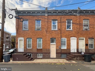 25 Peace St, Trenton, NJ 08608