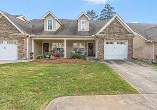 111 Hutira Ln, Greenwood, SC 29649