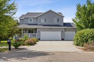 4201 15th St S, Moorhead, MN 56560