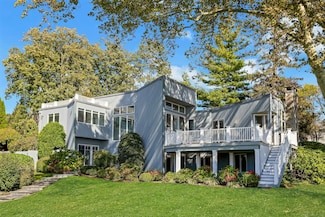 155 Pear Tree Point Rd, Darien, CT 06820