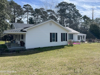 5971 Us Highway 13 S, Mount Olive, NC 28365