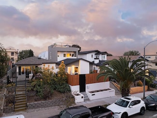 2945 B St, San Diego, CA 92102