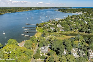 108 Battin Rd, Fair Haven, NJ 07704