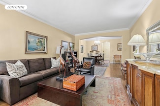 520 E 90th St Unit 2B, New York, NY 10128