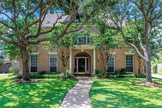 19403 Whispering Breeze Ln, Houston, TX 77094