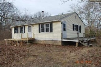 158 Otis Bassett Rd, Vineyard Haven, MA 02568