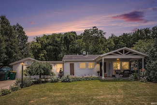 307 Kings Ct, Mishawaka, IN 46544
