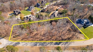 2221 Horizons Dr, Ooltewah, TN 37363