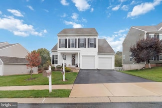 210 Lark Dr, York Haven, PA 17370
